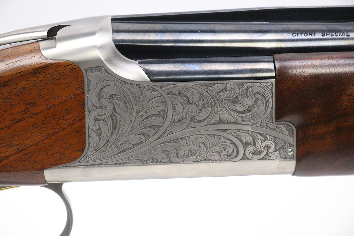 Browning Citori White Lightning 12 Ga Shotgun - Used in Very Good Condition with Box Browning Citori White Lightning 12 Ga Shotgun - Used in Very Good Condition with Box